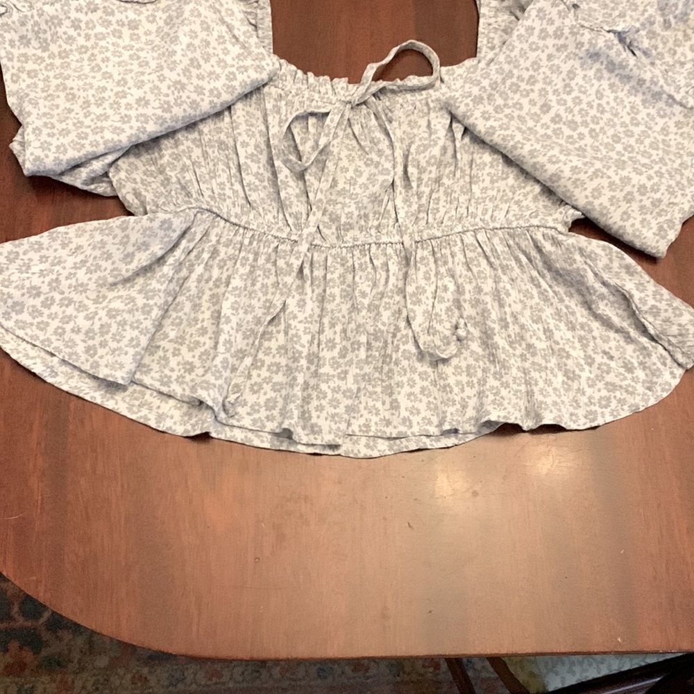 altar’d state blue floral long sleeve cropped tie front blouse Size XS NWT - Picture 2 of 8